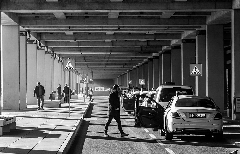 Cheap Airport Taxi Newcastle City Travel Service